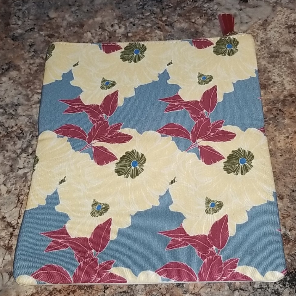 Rachel Pally Reversible Clutch - Picture 3 of 5